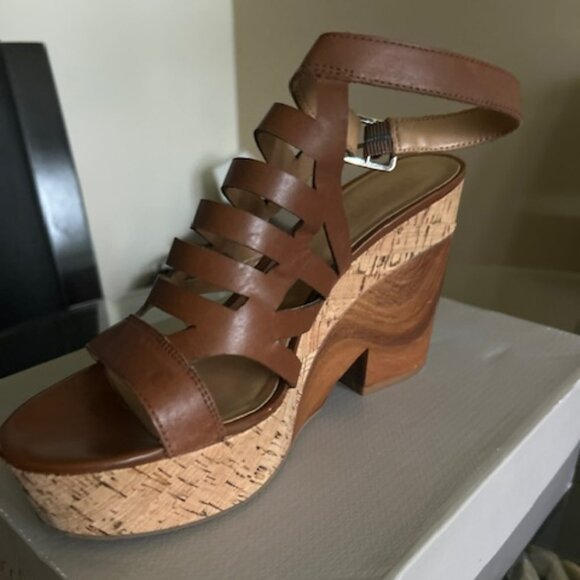 FRANCO SARTO LEATHER WEDGE SANDALS, Size 9.5 (fit more like 8.5) - Picture 2 of 5